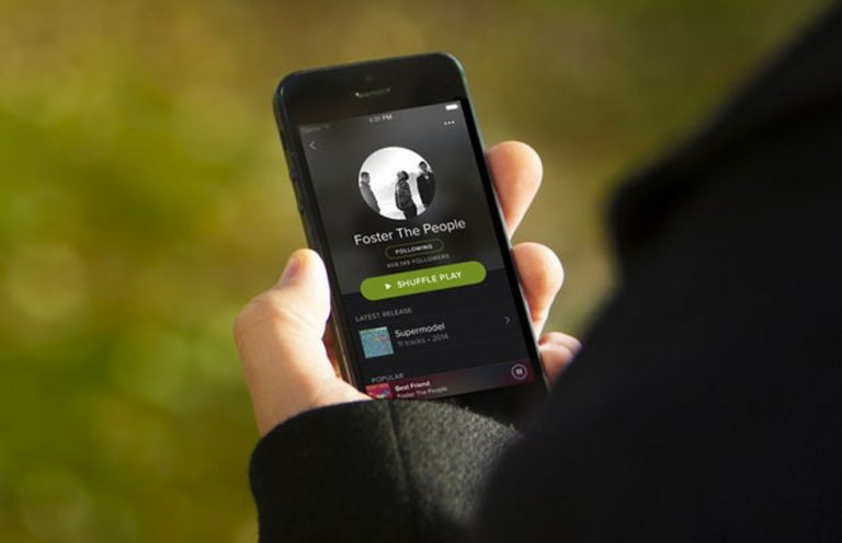 Spotify faz acordo de licenciamento com Warner Music