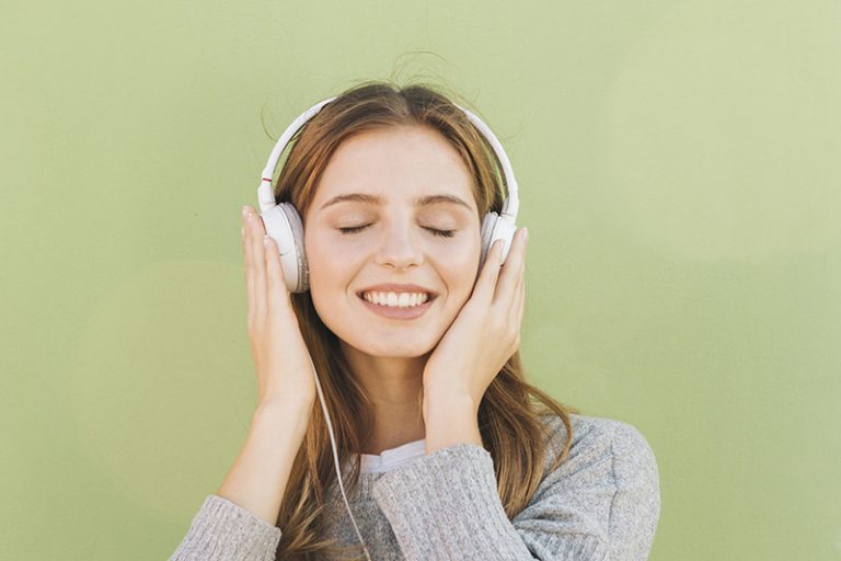 Solta o som: estudo mostra como a música estimula o aprendizado no cérebro